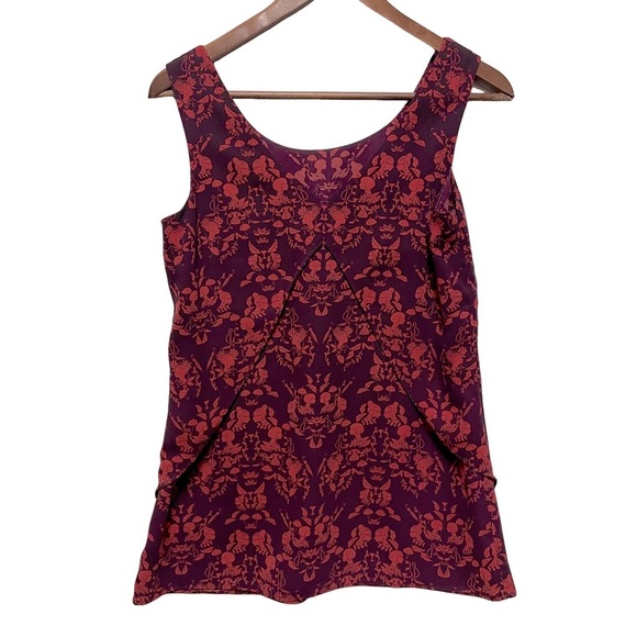 Cabi Tank Top Burgundy w/ Red/Pink Images Women’s Size XS - Picture 2 of 11